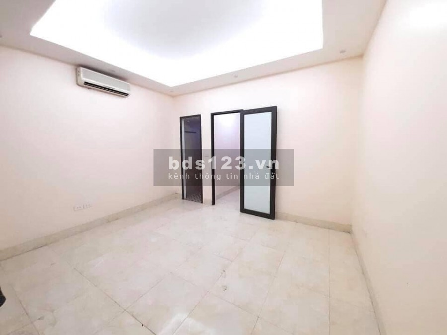 Bán nhà Trường Trinh, kinh doanh, 6 tầng, 26m, phân lô ngõ rộng, giá 3,2 tỷ