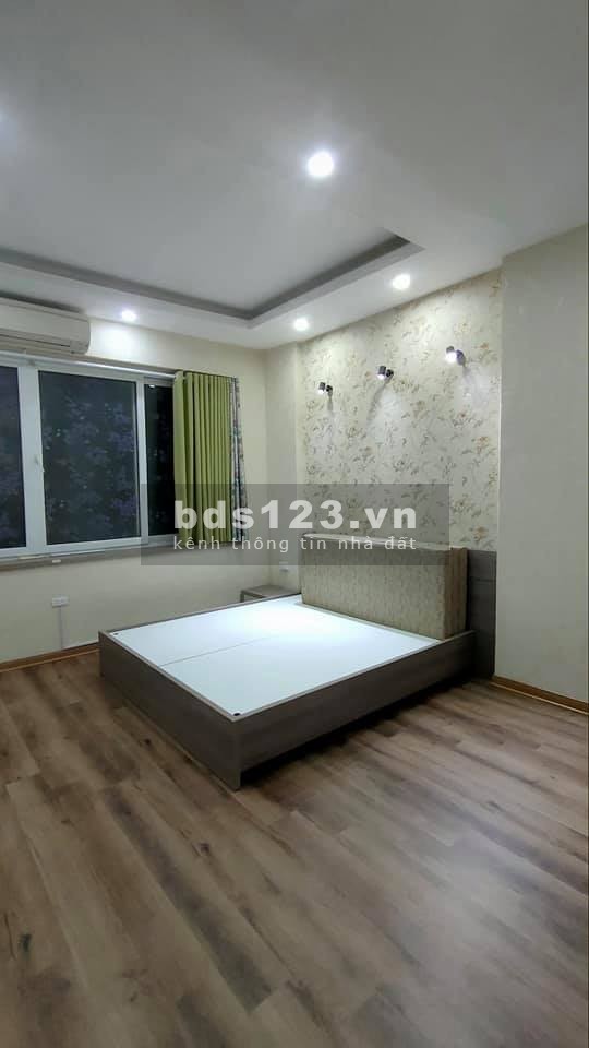 Bán nhà riêng tại Đường Quan Nhân, Q. Thanh Xuân 45m2x5 tầng. LH: 0846 282 986.