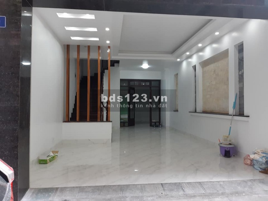 Siêu Hot Nhà, Vũ Đức Thuận Long Biên , 33m2 MTx3.8m 5T