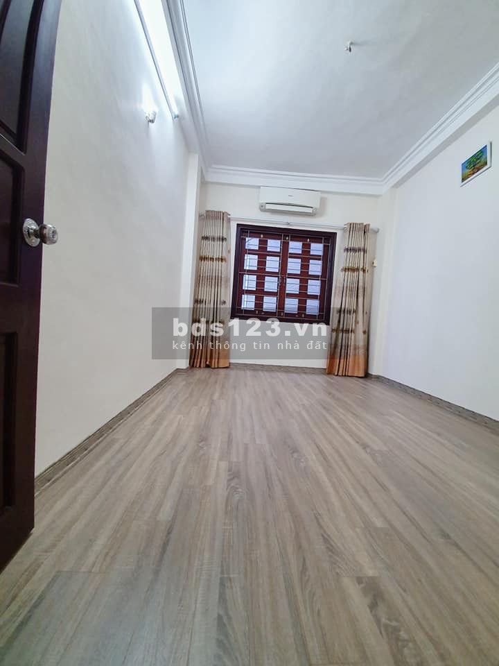 Bán nhà Định Công 35m2 x 5 Tầng giá chỉ 2,8x tỷ