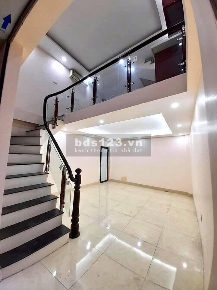 Bán nhà Trường Trinh, kinh doanh, 6 tầng, 26m, phân lô ngõ rộng, giá 3,2 tỷ