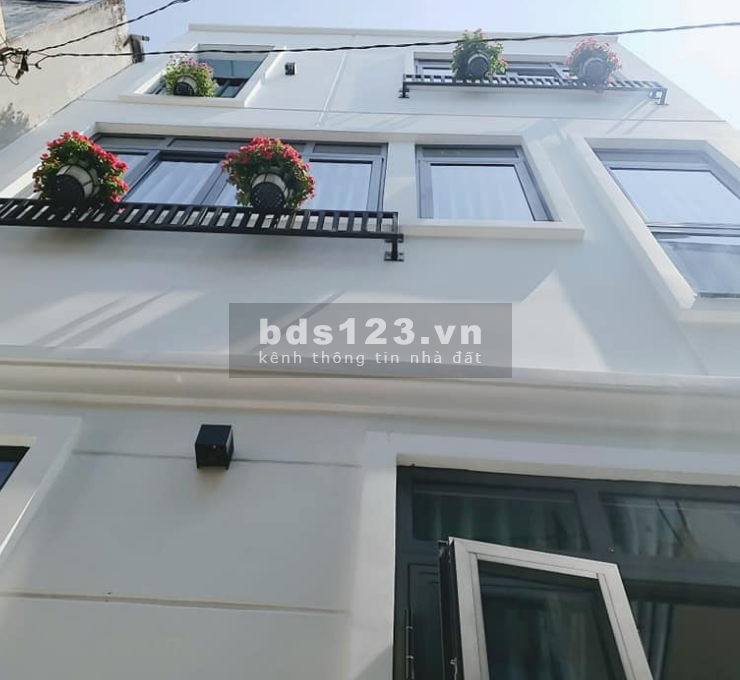 Bán Nhà 5 tầng HXH Thống Nhất, P.11, GV 52m2(5x10 Nở Hậu) 5.8 tỷ TL