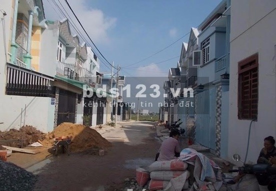 Bán căn Nhà đường Đinh Đức Thiện gần chợ Bình chánh
