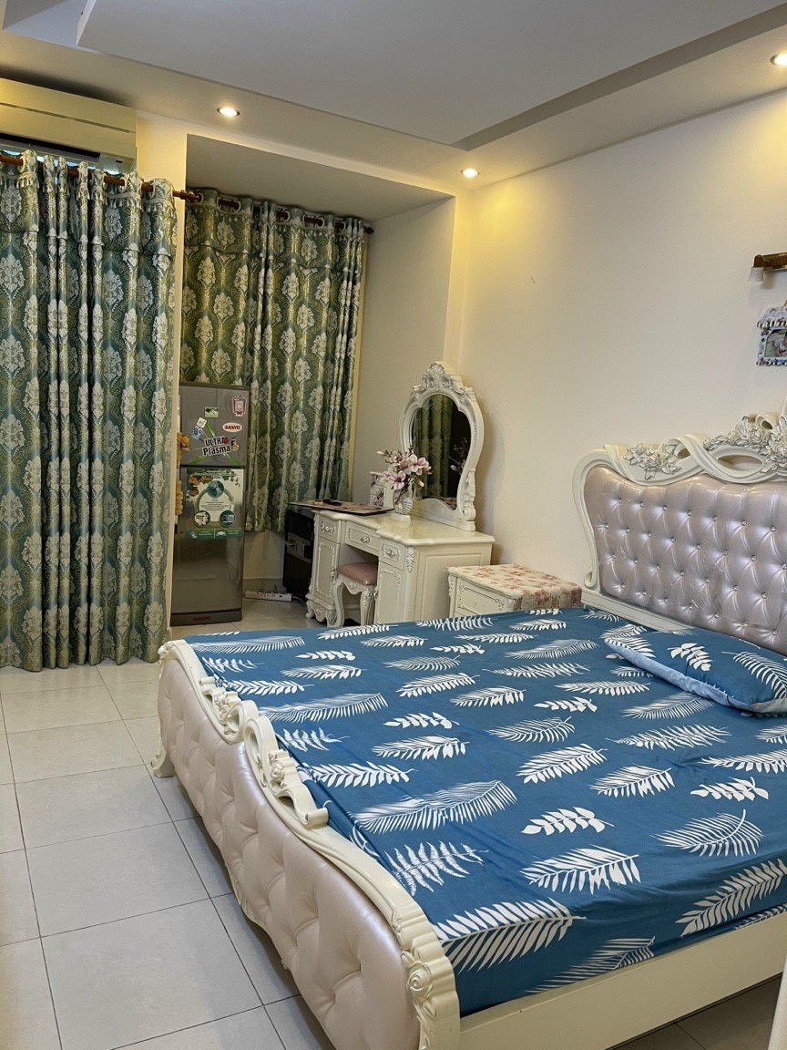 Chính chủ cần bán nhà tại Đường Nguyễn Cư Trinh Phường Nguyễn Cư Trinh Quận 1 TP.HCM