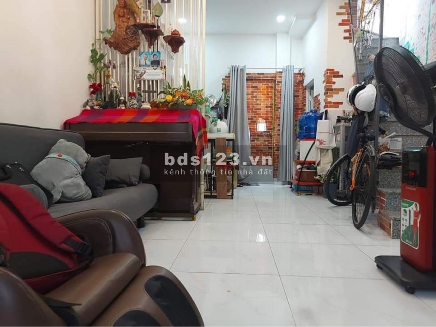 Nhà đẹp đường Dân Tộc Tân Phú 4Lầu gần Mặt tiền chỉ 4tỷ1 0964134846