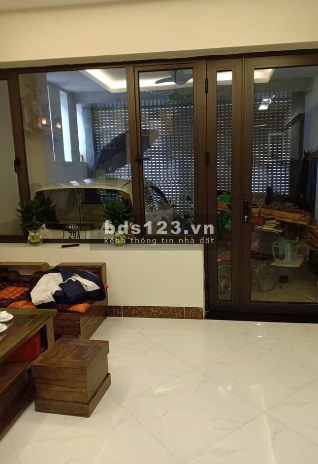 Gần Aeon Mall Long Biên - Gara ô tô - Nhà lô góc 60m2xMT5m hơn 5 tỷ. LH: 0977.611.089