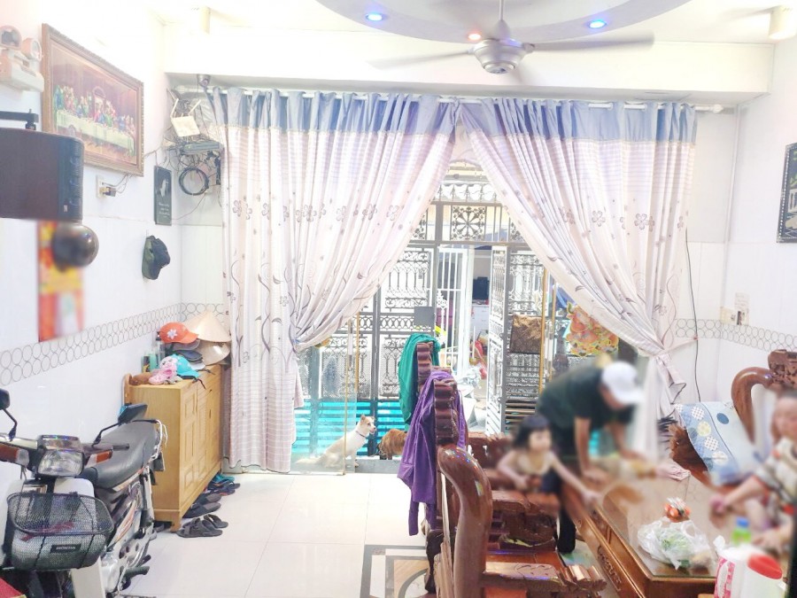 Bán nhà 3 lầu, sân thượng, hẻm 78 Cao Lỗ P4 Q8