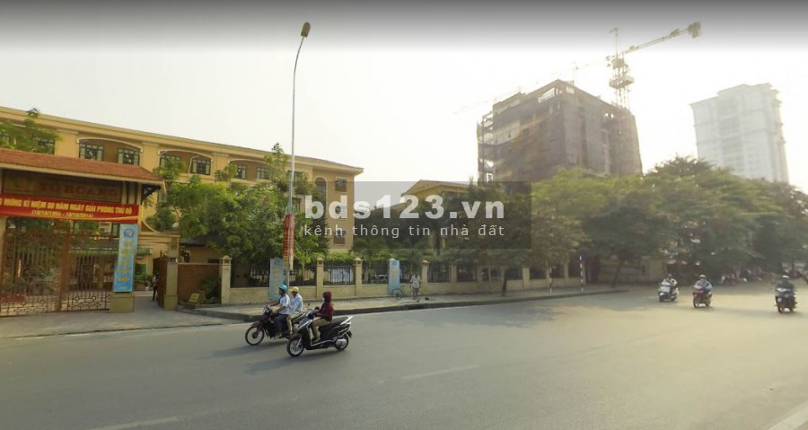 Bán nhà KD MẶT TIỀN 6,5M phố Đại Cồ Việt-HBT, ô tô dừng đỗ, MT rộng, để xe đẹp