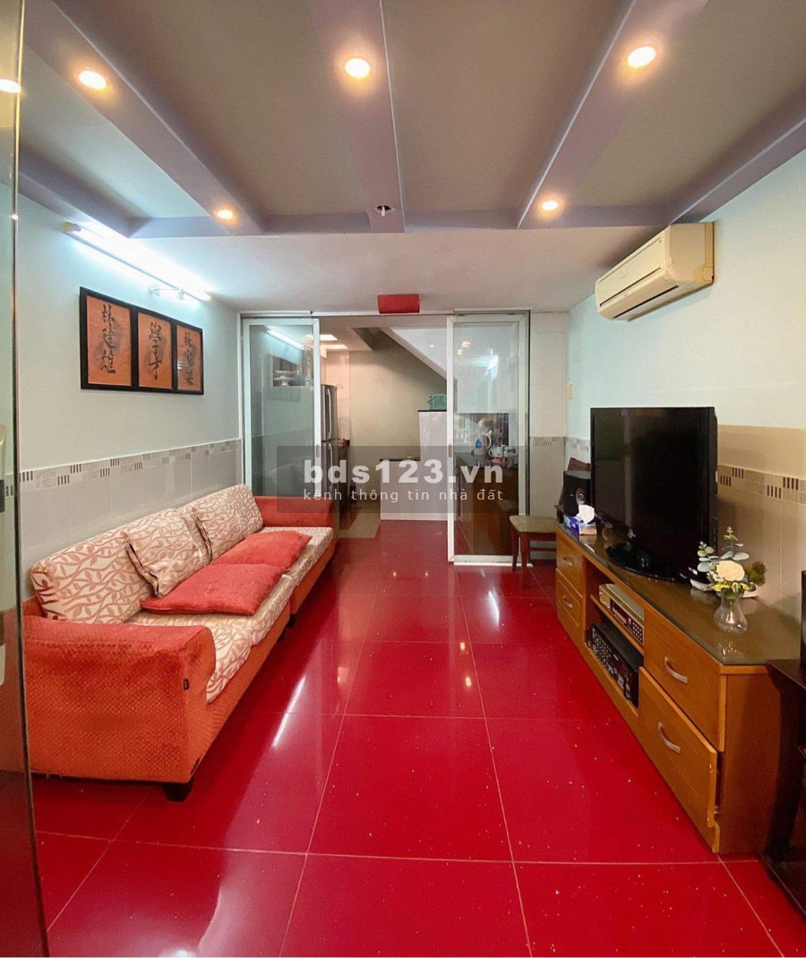 Bán nhà Quận 3 Giá 7Tỷ3 Đướng Nguyễn Thiện Thuật Phường 3 Quận 3