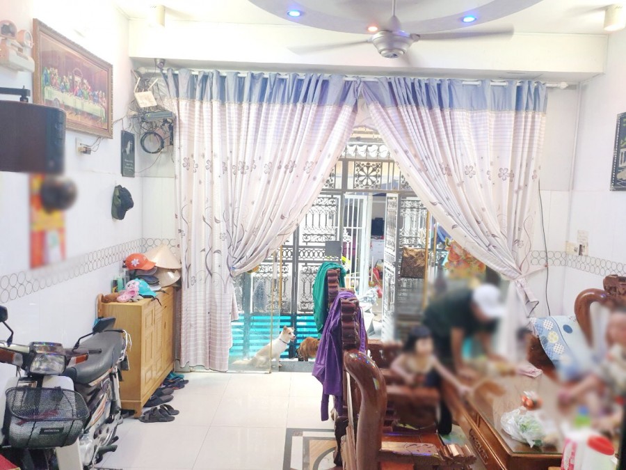 Bán nhà 3 lầu, sân thượng, hẻm 78 Cao Lỗ P4 Q8