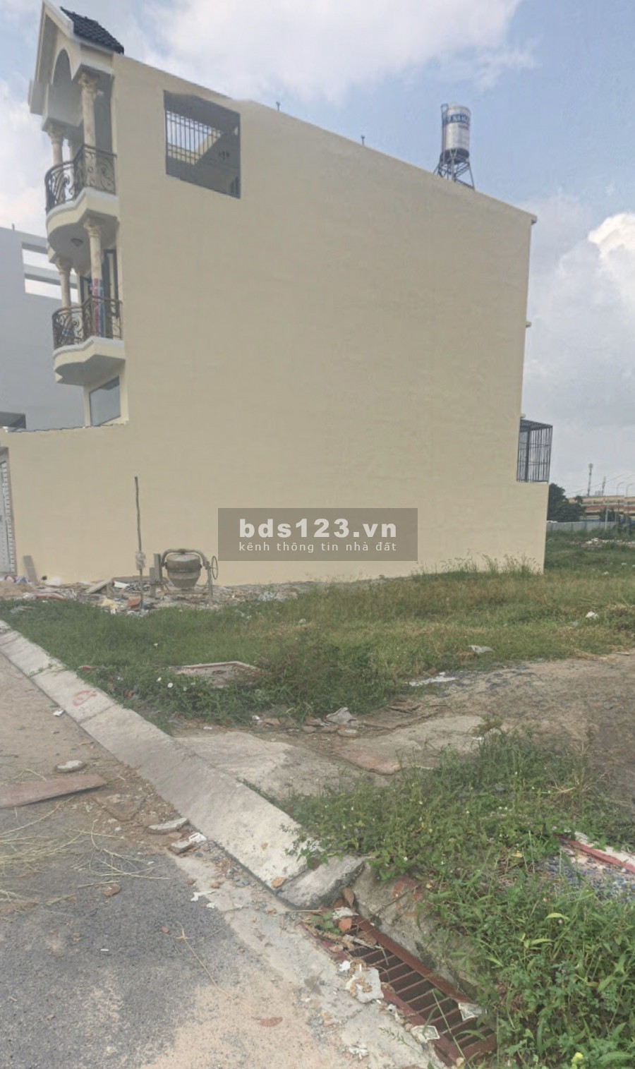 Chủ cần tiền nên bán gấp lô đất MT Đào Trí, Q7, 3.5 tỷ /90m2, sổ hồng riêng,