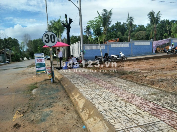 Bán đất thổ cư 11,5tr/m2 gần tuyến đường tránh Dương Đông Phú Quốc, LH 0977777396