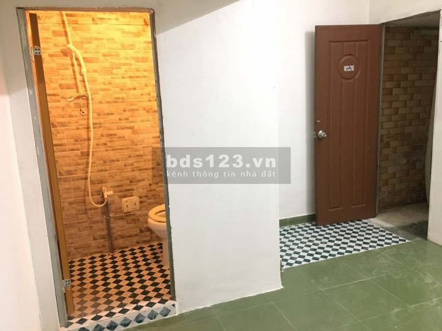 PHÒNG MÁY LẠNH SẠCH SẼ MÁT MẺ GIỜ TỰ DO 253 ĐINH BỘ LĨNH