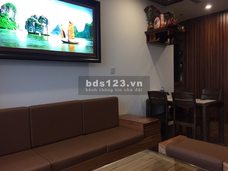 Bán căn Vinhomes West Point full nội thất, 2PN chi việc dọn về ở, có sổ đỏ, 62m2. giá 3.9 tỉ bao phí