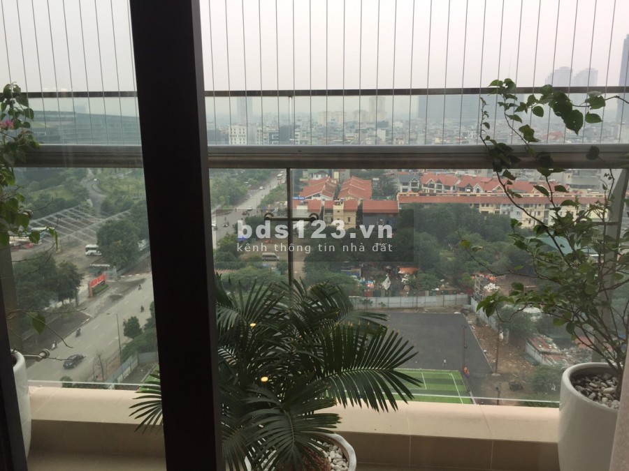 Bán căn Vinhomes West Point full nội thất, 2PN chi việc dọn về ở, có sổ đỏ, 62m2. giá 3.9 tỉ bao phí