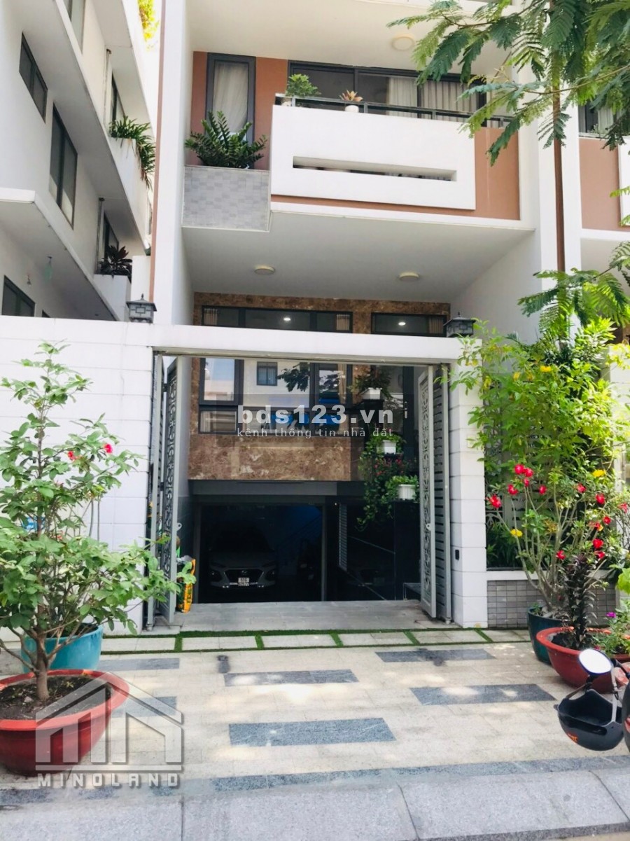 Bán căn nhà hoàn thiện giá rẻ nhất Vạn Phúc City Thủ Đức dt: 5x18m, Hầm + 4 tầng