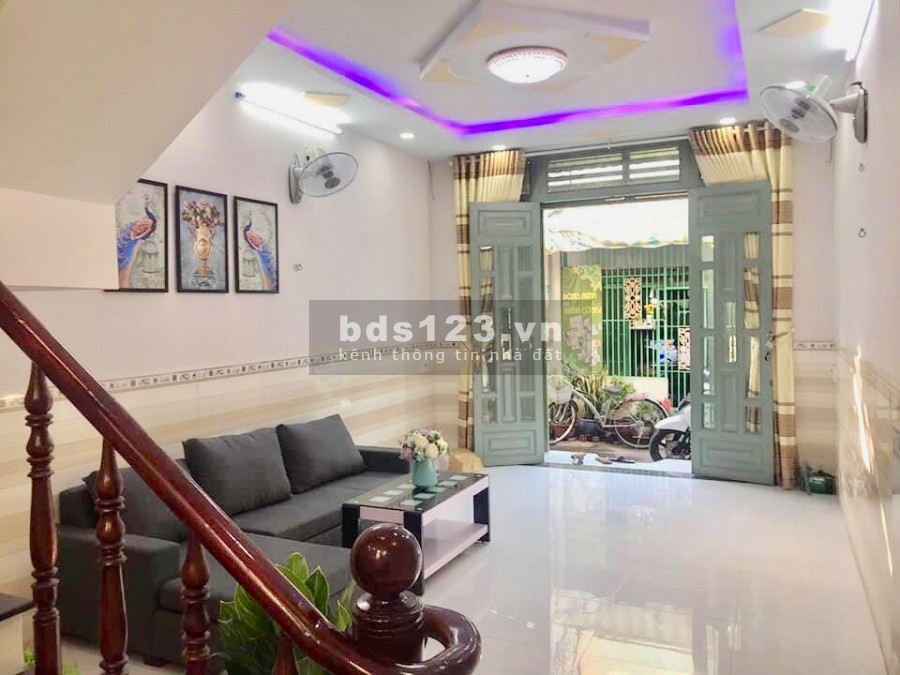 1 TRỆT 2 LẦU, đường Cách Mạng Tháng Tám, Quận 10, Giá 4,96 tỷ