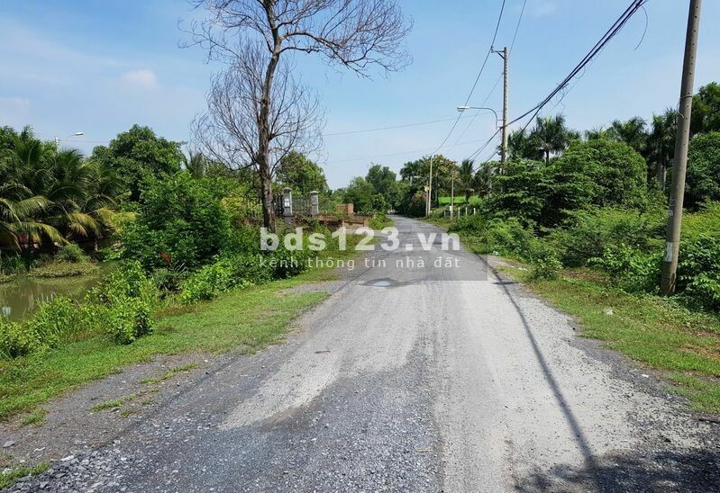 CHÍNH CHỦ BÁN GẤP 6 SÀO ĐẤT, 6000M2 NGAY MT ĐƯỜNG NHỰA,SHR GẦN CHỢ TIỆN KD.GIÁ 470TR