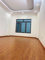 Bán Nhà Đường Bưởi 40m 5 Tầng MT 4m, Gần CV Thuỷ Lệ, Ở Luôn Giá 3.8 tỷ.