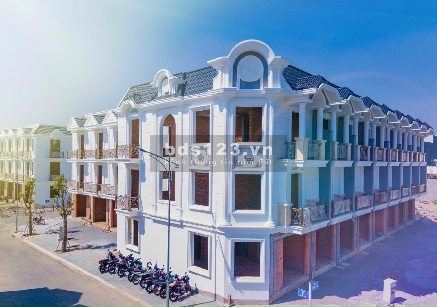 Nhà phố kiểu mẫu Cité D'Amour TTHC Dĩ An 1 trệt 2 lầu, SHR, bank 70%, liền kề TP. Thủ Đức