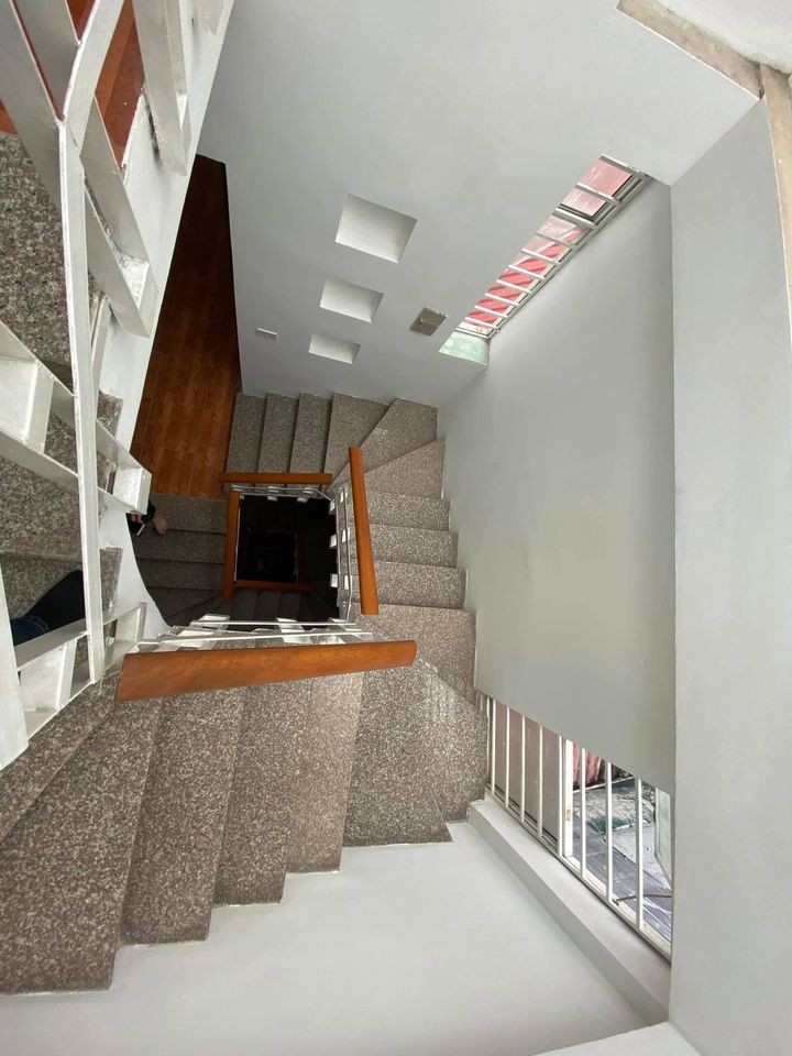 SIÊU HIẾM! Khương Hạ 41m2, 5 tầng, ô tô, kinh doanh văn phòng chỉ nhỉnh 3 tỷ