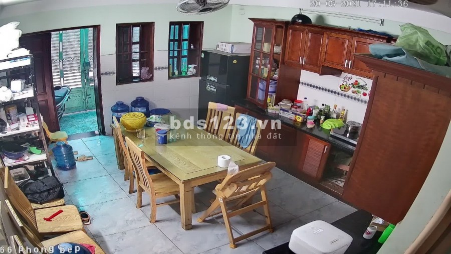 Bán nhà mặt phố kinh doanh, diện tích 68m2, 4 lầu + lẩng