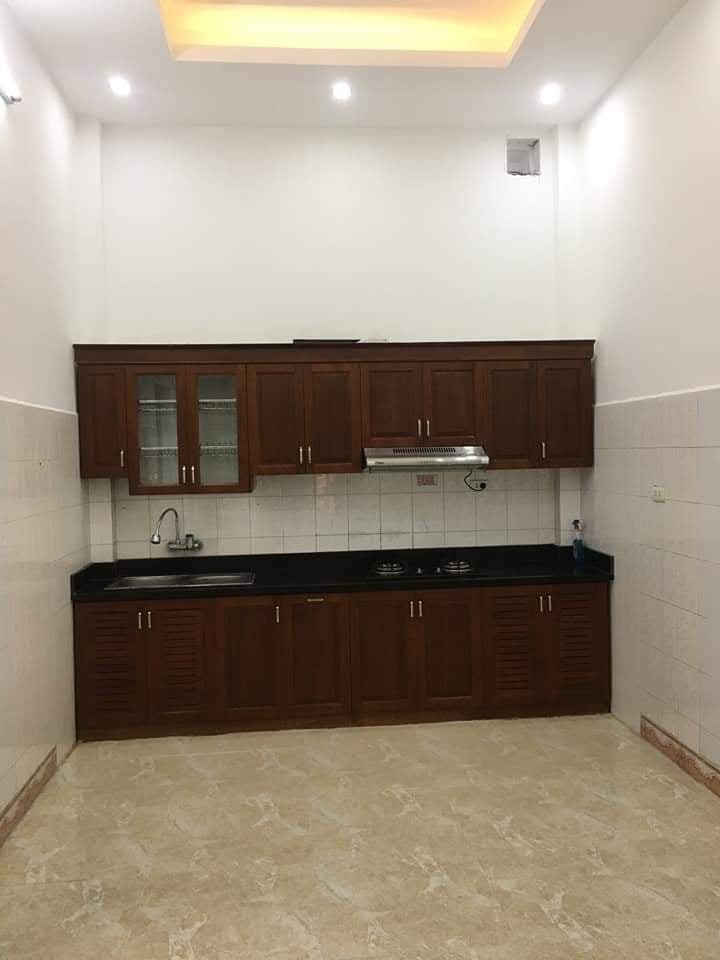 Bán nhà Ôto đỗ cửa, kinh doanh sầm uất,3 mặt ngõ 1 bước ra mặt đường quang trung hà đông, giá chỉ 3 tỷ