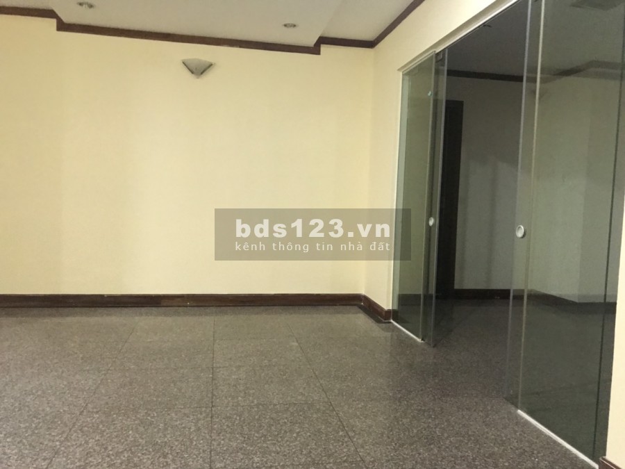 Cần cho thuê gấp căn hộ Giai Việt Q8, Dt 150m2, 3 phòng ngủ , nhà rộng lầu cao view đẹp