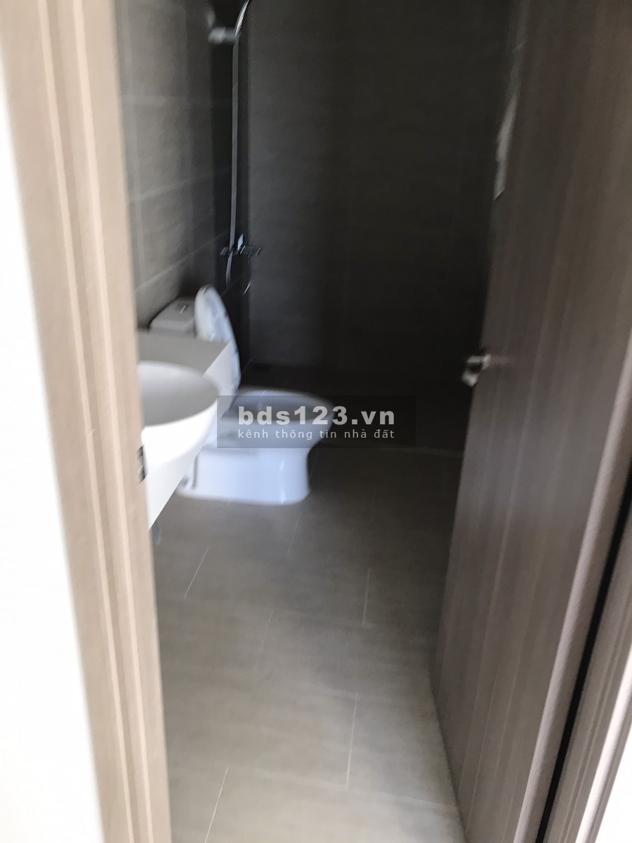 C/chủ cần bán 3PN 81.5m2 VHGP full 2t750 rẻ hơn TT 200tr