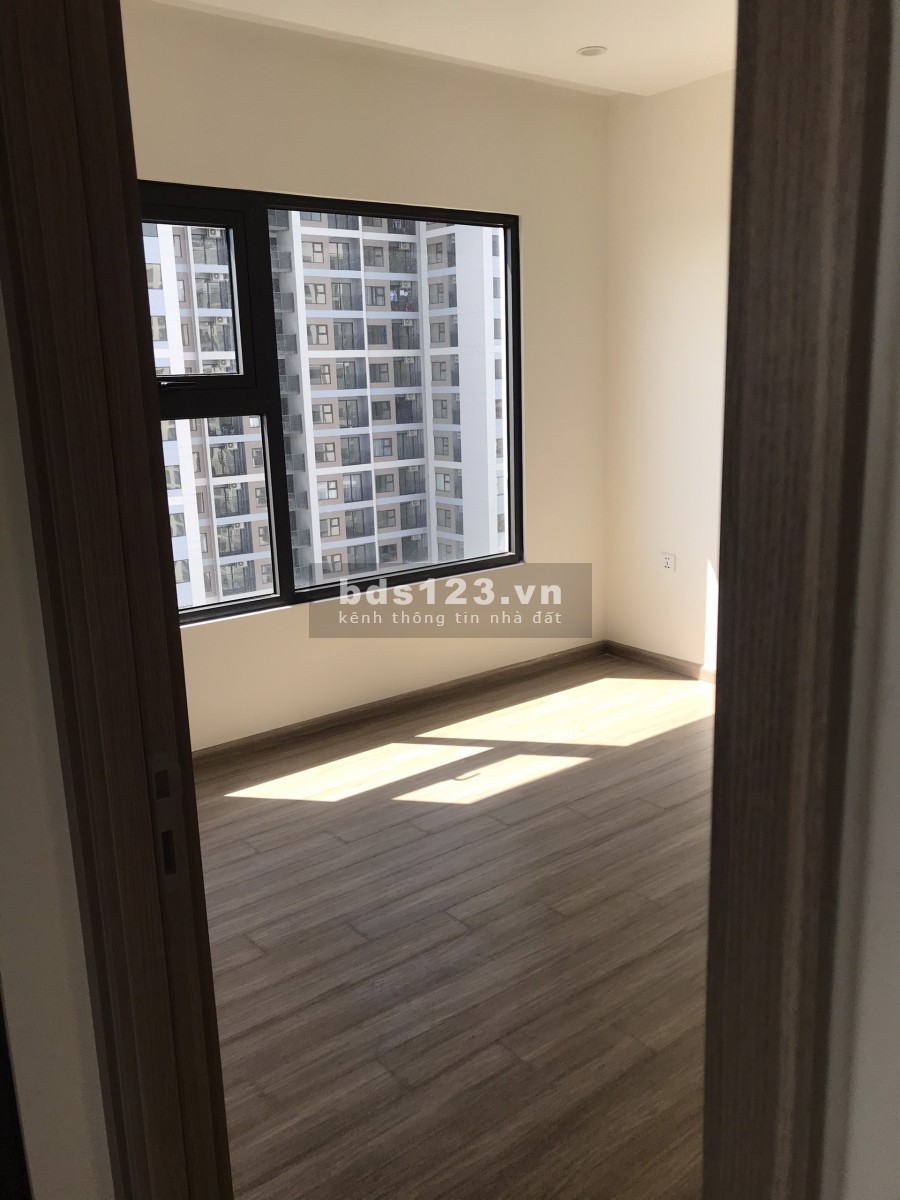C/chủ cần bán 3PN 81.5m2 VHGP full 2t750 rẻ hơn TT 200tr