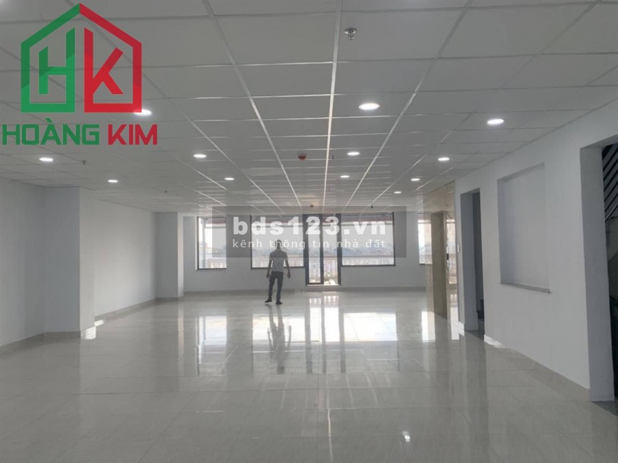Cho thuê gấp Nhà ngang 10m duy nhất MT đường Bàu Cát, P. 14 Tân Bình.