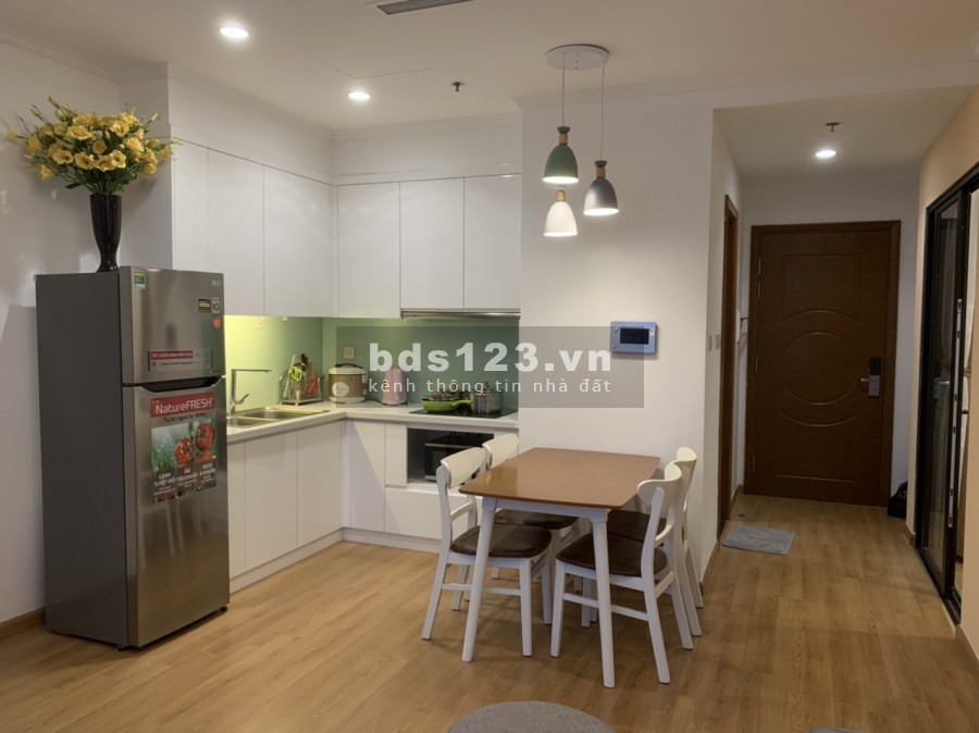 BQL cho thuê căn hộ chung cư cao cấp Royal City 1PN 2PN 3PN đồ cơ bản và full nội thất.LH:0344583847