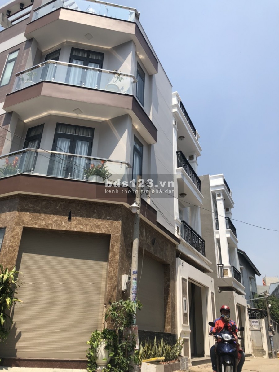 MỚI gần ngay Vincom - Dtsd 180m2 giá tốt nhất khu vực 6,3 tỷ 0TL