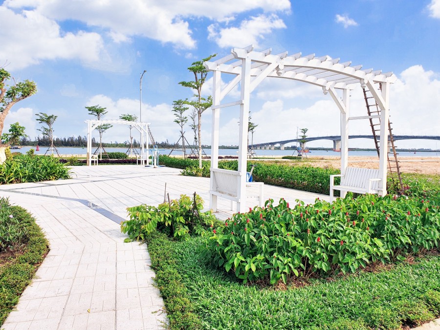 Cần Bán Nhà Phố 3 Tầng View Sông Thu Bồn Cách Phố Cổ 5km