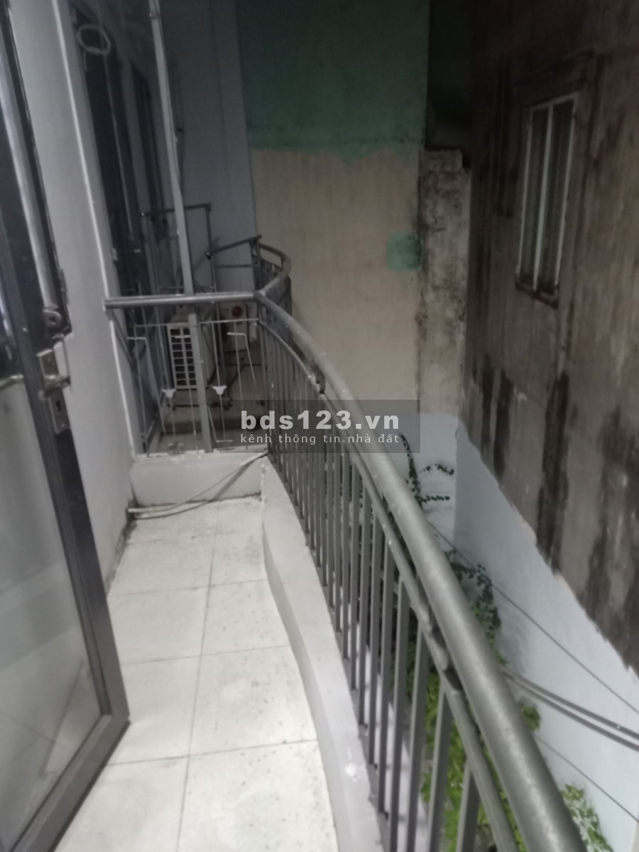 Bán nhà có 102 tại Gò Vấp 40m2 như tờ A4, 2T BTCT, giá chỉ 2 tỷ 95