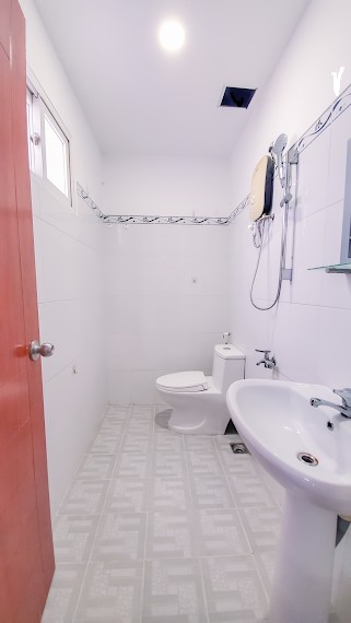Cho thuê CĂN HỘ DV đầy đủ tiện nghi P15 TÂN BÌNH
