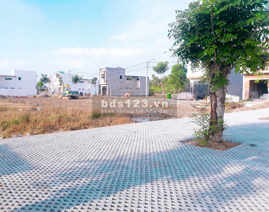 Bán Nền Thổ Cư 80m2 Lộ 13m. Sổ Hồng Sang Tên Ngay