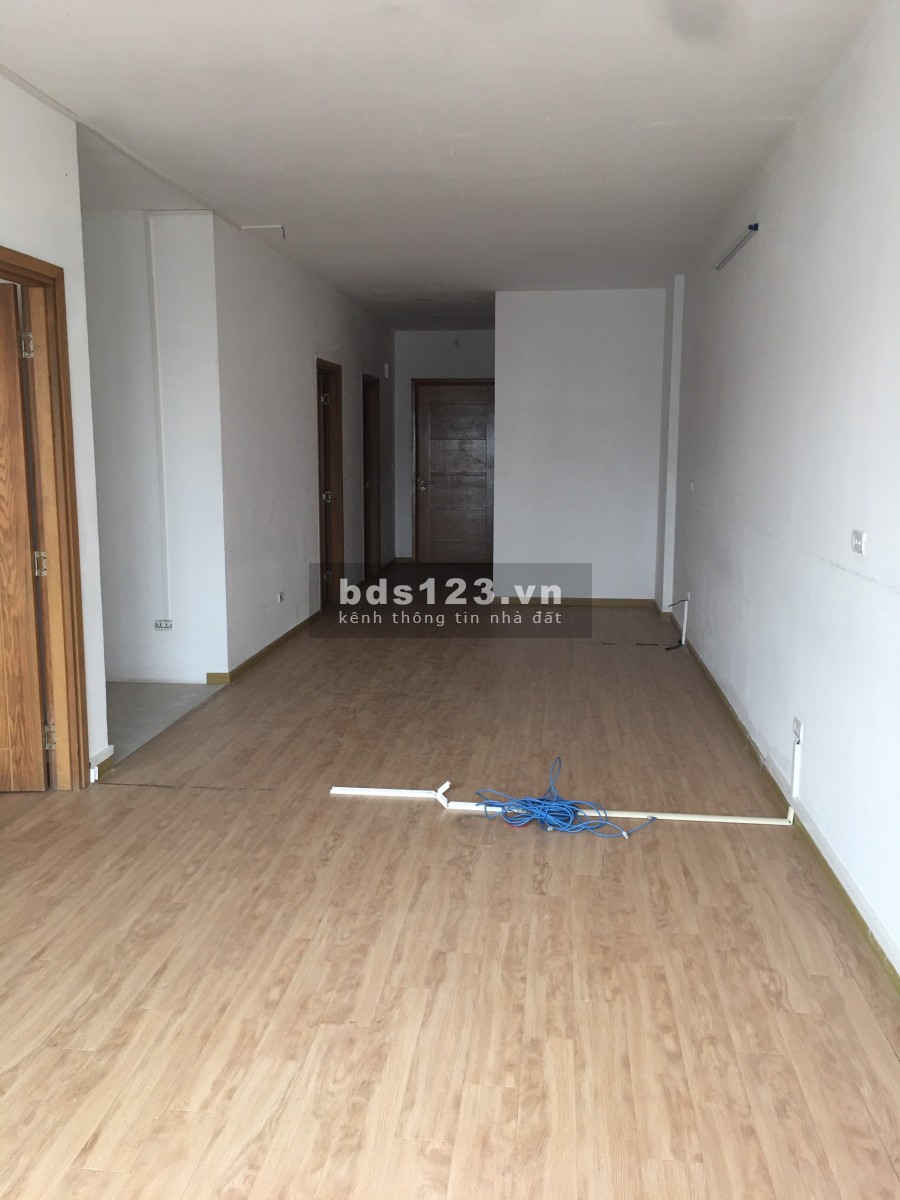 Cho thuê căn hộ chung cư Golden West số 2 Lê Văn Thiêm, dtsd 96m2 đồ cơ bản, lh 0903296691