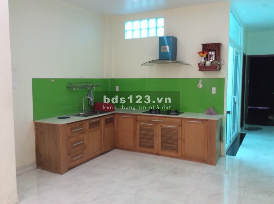 Cho Thuê Nhà MT Dương Đức Hiền, Q.Tân Phú - 4 x 20m (2L+ ST) - 20 Tr/Th