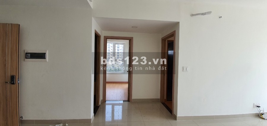 Chính chủ cần bán căn góc chung cư Saigon Gateway 68m2
