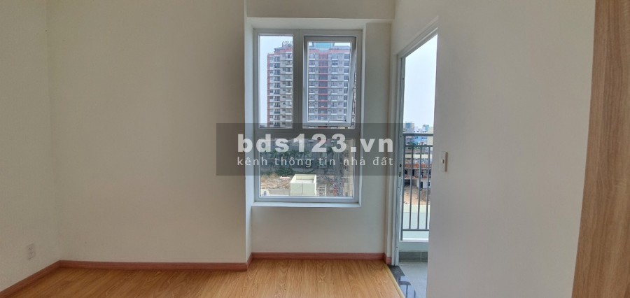 Chính chủ cần bán căn góc chung cư Saigon Gateway 68m2