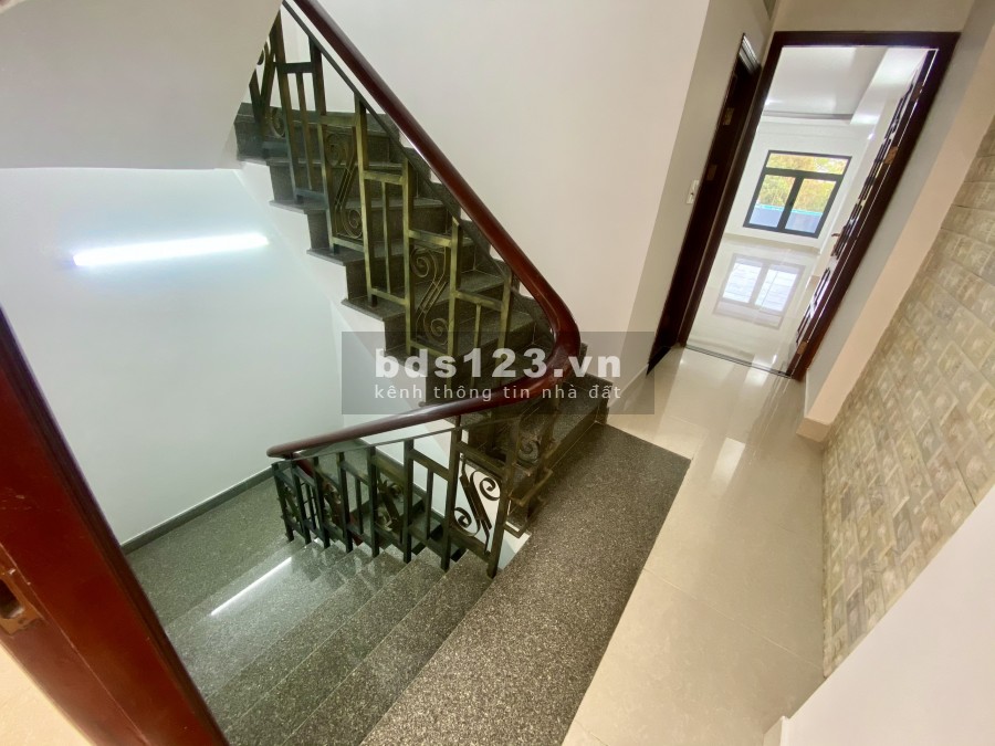Cho Thuê Nhà 300m2 hầm 4 lầu Nguyễn hoàng An Phú Quận 2 MS:55
