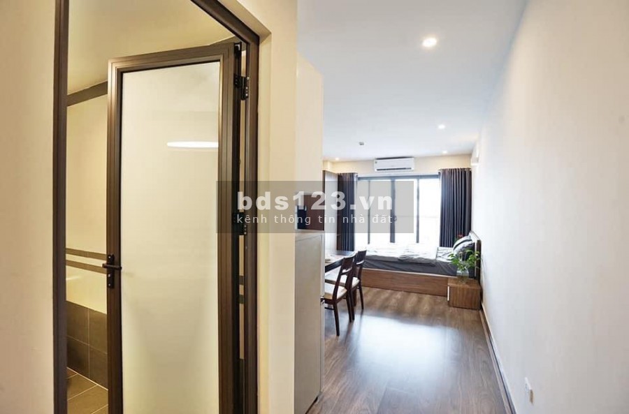 Căn hộ CC TĐC Hoàng Cầu giá 2.9 tỷ, 65m2, SĐCC, NT cơ bản