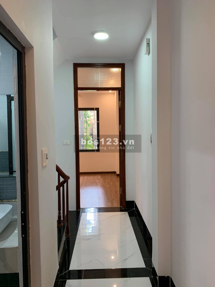 NHÀ MỚI ĐẸP - KHU VỰC VIP- ĐÔNG TÁC- ĐỐNG ĐA- HÀ NỘI.
