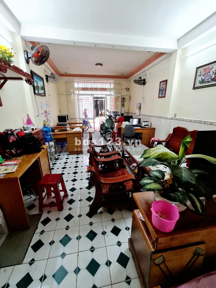 BÁN GẤP 80M2- 2 tầng Phạm Văn Bạch, Phường 15, quận Tân Bình giá 5.25 tỷ.