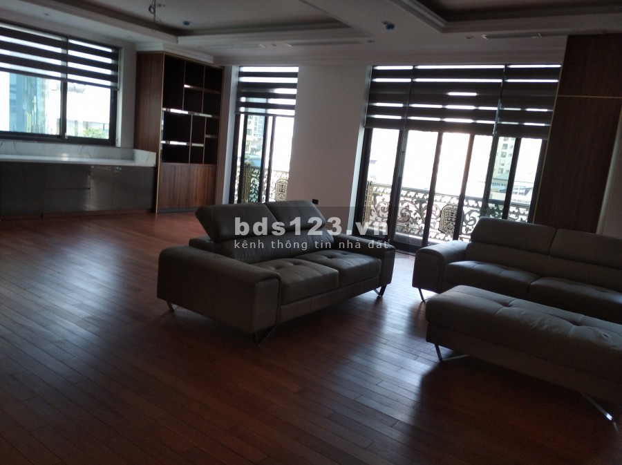 Bán Tòa Văn Phòng Hoàng Quốc Việt, Cầu Giấy, 115m2x9 tầng. LH: 0846 282 986.