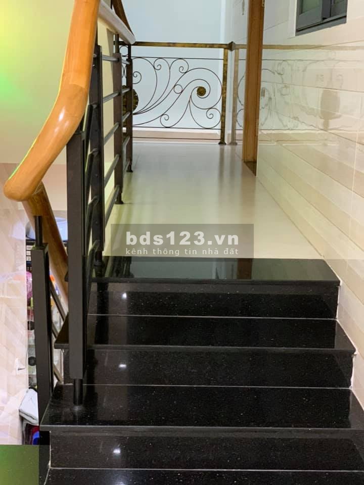 Nhà HXH Phường 4 Tân Bình, 80m2, 2 tầng, 4.5x17, một đời chủ, 12 tỷ