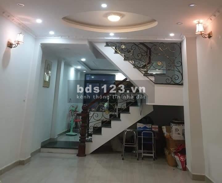 HÀNG NÓNG nhà HXH Trần Bình Trọng, Quận 5, 42m chỉ 5 tỷ 8 bán