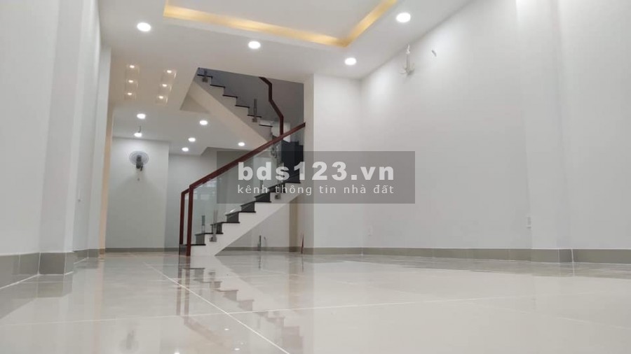 Quận 11 Nhà Mới vào ở ngay hẽm xe hơi thông tư hướng. Gía 9 Tỷ