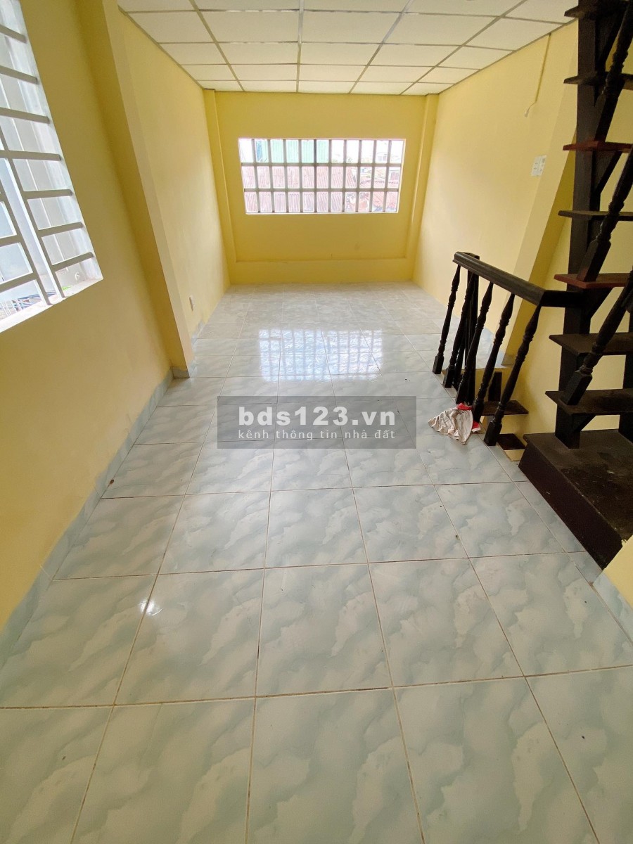 Bán Gấp Nhà Xô Viết Nghệ Tĩnh Phường 21 Bình Thạnh 4 Tầng BTCT, 4 PN giá chỉ 2 tỷ 3